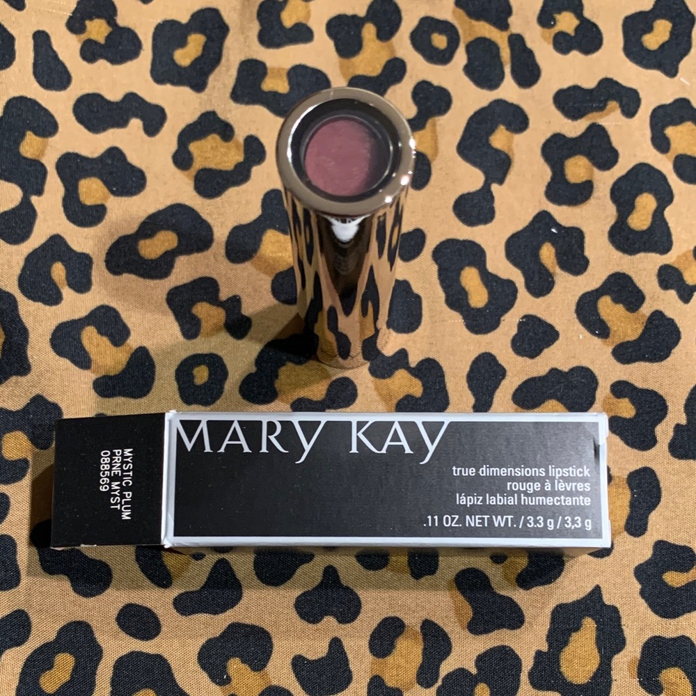 Mary Kay True Dimensions Lipstick - Mystic Plum Deep Berry